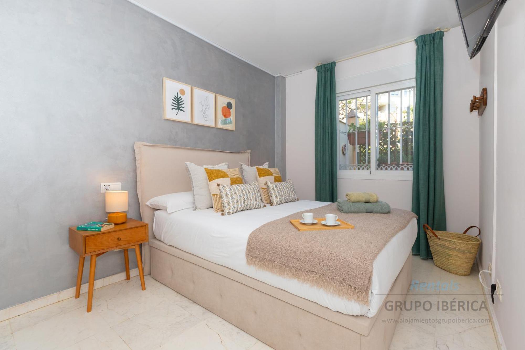 Apartment Loma Del Colegial Torremolinos Exteriör bild